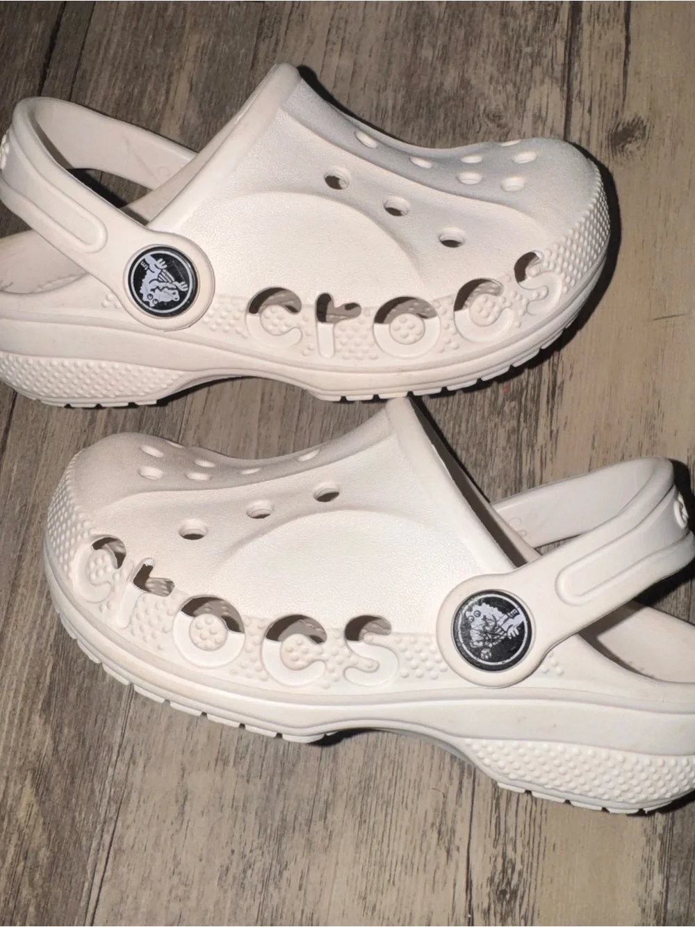 CROCS Kids Classic Clog in Off-White